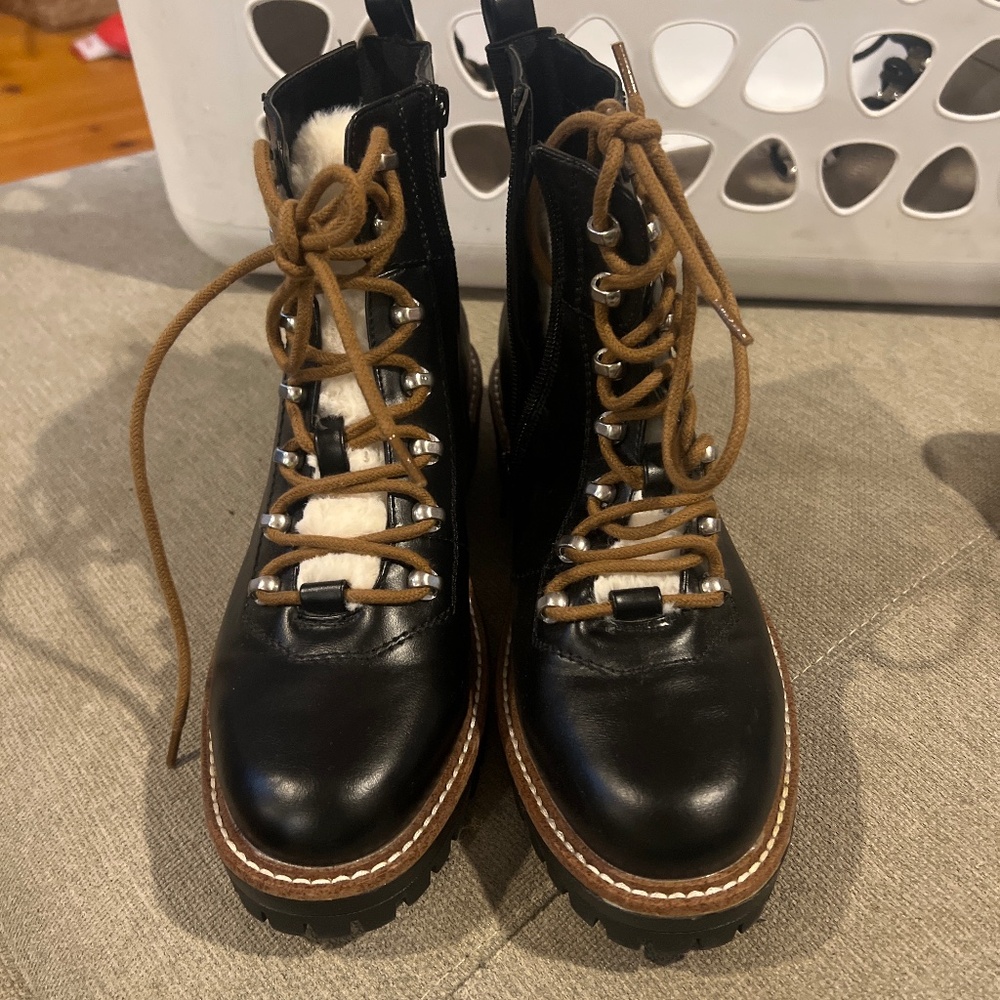 A new day Black boots womens size 7.5